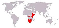 rozšíření hyenky hřivnaté (červeně)