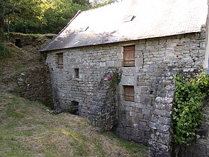 Le vieux moulin de la Trinité.