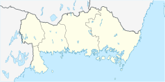 Mapa konturowa Blekinge, u góry nieco na prawo znajduje się punkt z opisem „Holmsjö”