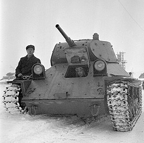 Заробљени Т-50 у финској служби (1942).