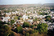 Panorama da cidade de Chanderi visto de Qila Kothi