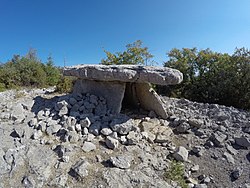 Image illustrative de l’article Dolmen du Calvaire