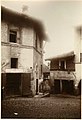 Mario Gabinio, Avigliana antica, Valle di Susa, Piazzetta Santa Maria, edifici nei pressi di Porta Santa Maria, 24 settembre 1899