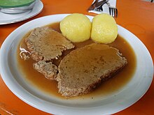 Hackbraten (falscher Hase) mit Klöße und Soße