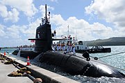 潜水艦。写真の艦艇は海上自衛隊のそうりゅう型潜水艦「はくりゅう」。