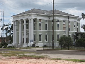 Здание суда округа Хэнкок в заливе Сент-Луис