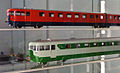 都市間高速列車に使用されていたATR100、上段は戦前の赤色塗装、下段はATR200と同じ戦後の緑色塗装