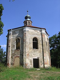 Panský pavilon (gloriet) "Na Loretě" v roce 2013.