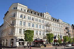 Hotellet sett från Konsul Trapps plats.