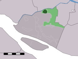 The town centre (dark green) and the statistical district (light green) of Nieuw-Beijerland in the municipality of Korendijk.