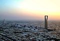Vue sur Riyad et la tour du Kingdom Centre