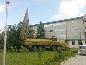 Startfahrzeug 9P71 und Rakete 9M714 in Sofja