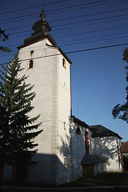 kostel sv. Vavřince v Červené Lhotě