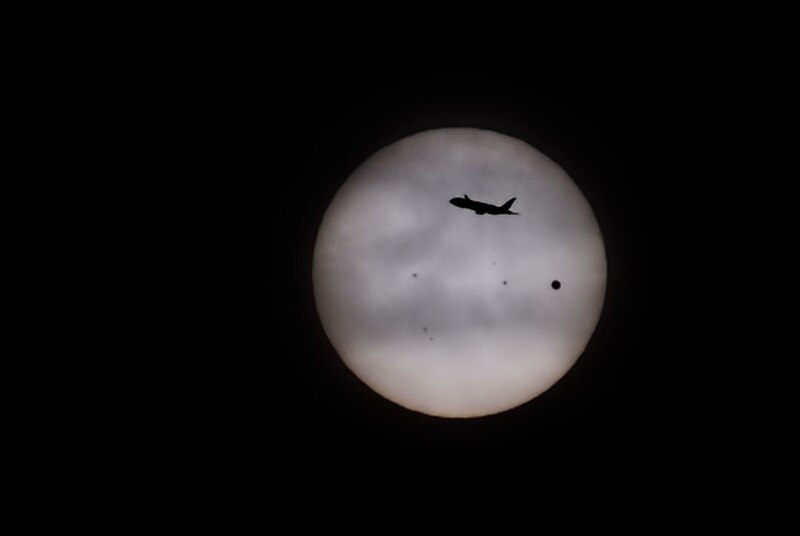 File:Transit of Airplane during Transit of Venus across the Sun - June 05, 2012 