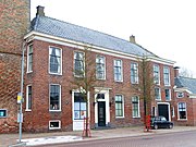 Oude herberg naast de kerk. Tot 1900 tevens gemeentehuis.