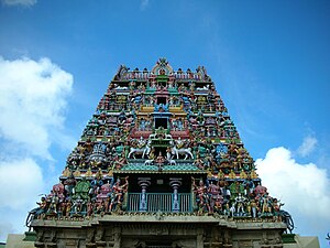 Menara kuil Kottaiyur Siva.