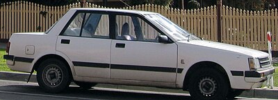 400px-1983-1984_Nissan_Pulsar_%28N12%29_GL_sedan_%282008-08-02%29.jpg