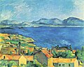 Paul Cézanne: Die Bucht von Marseille von L'Estaque aus gesehen, um 1885. – Die Häuser wirken durch den Kontrast der für sie verwandten warmen Farben zum kühlen Blau von Meer und Himmel besonders freundlich.