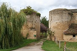 Skyline of Courcy