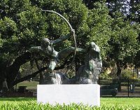 Héraklès Archer (1909) in Buenos Aires, Argentinië; een ander afgietsel bevindt zich in het Musée Bourdelle