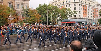 Fiesta_nacional%2C_parada_militar_en_Madrid%2C_2016_%2803%29.jpg