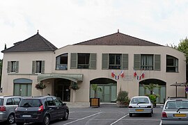 The town hall in Fleury-Mérogis