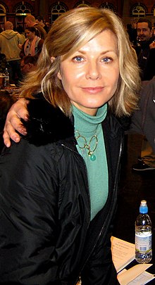 Glynis-barber.jpg