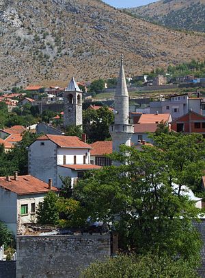 English: Mostar - church and mosque