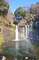 白糸の滝と水飛沫による虹（静岡県富士宮市）