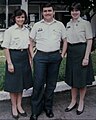 Uniforme de Oficial y Suboficial de Personal Femenino en clima cálido, 1990.