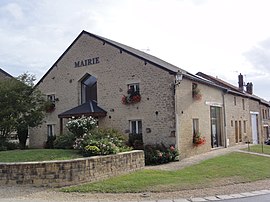 The town hall in Warnécourt