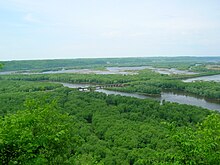 Confluence of the Wisconsin and Mississippi rivers, viewed from Wyalusing State Park in Wisconsin WyalusingStateParkWisconsinRiverIntoMississippiRiver.jpg