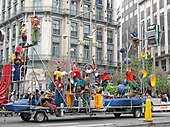 A parade float on the Place de la Bourse/Beursplein