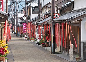 Katu Gojō-shinmachissa festivaalin aikaan