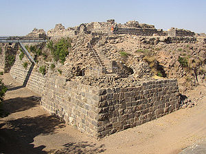 Руины замка Бельвуар.
