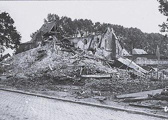 Ruines de l'église de Beugny détruite par les Allemands en 1917.