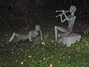 Daphnis und Chloe, 1958 statue by Ursula Querner at Hamburg-Altona, Germany
