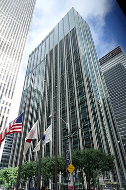 Facade of 1271 Avenue of the Americas as seen from beside it