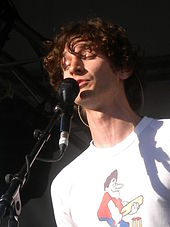 Gotye tampil live "Somebody That I Used to Know".