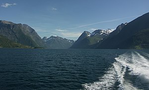 Sunnmørsalpane from Hjørundsfjorden