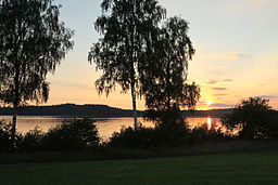 Solnedgång vid Holsjön