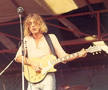 Kevin Ayers na koncertě v roce 1974