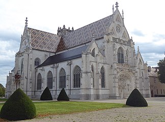 Klosterkirche Brou von Nordwesten, Zustand 2019