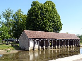 Lavoir sur l'Ource à Vanvey