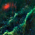 Imagine în infraroșu a nebuloasei realizată de telescopul WISE.