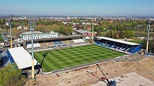 Luftbild des Stadions am Böllenfalltor mit Gegengerade im Bau (April 2019)