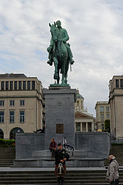 Blick auf das König Albert-Denkmal