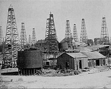 Oil wells in Los Angeles, 1905 NIE 1905 Petroleum - oil wells at Los Angeles.jpg
