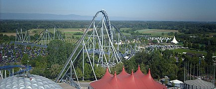 Vue panoramique de l'attraction.