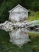Log boathouse by Nordfjord
